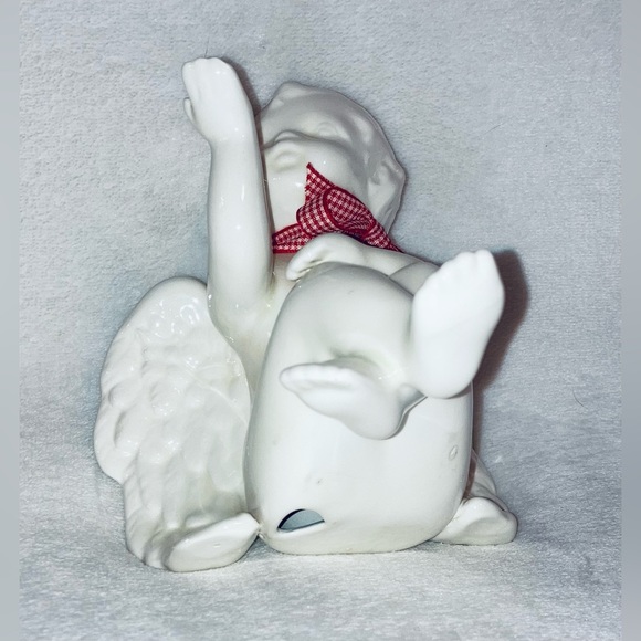 Ceramic Angel. - Picture 7 of 9